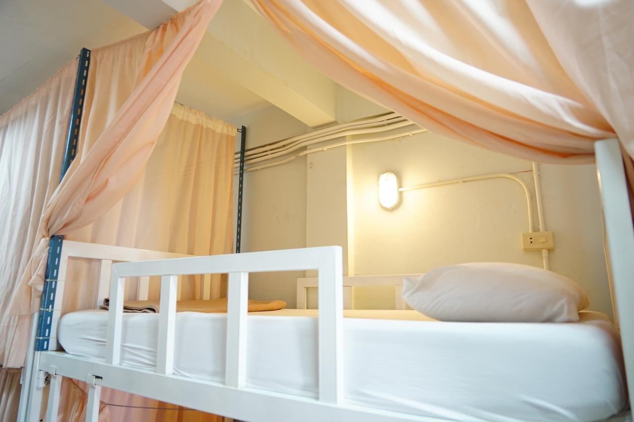 Counting Stars Hostel Bangkok Bagian luar foto